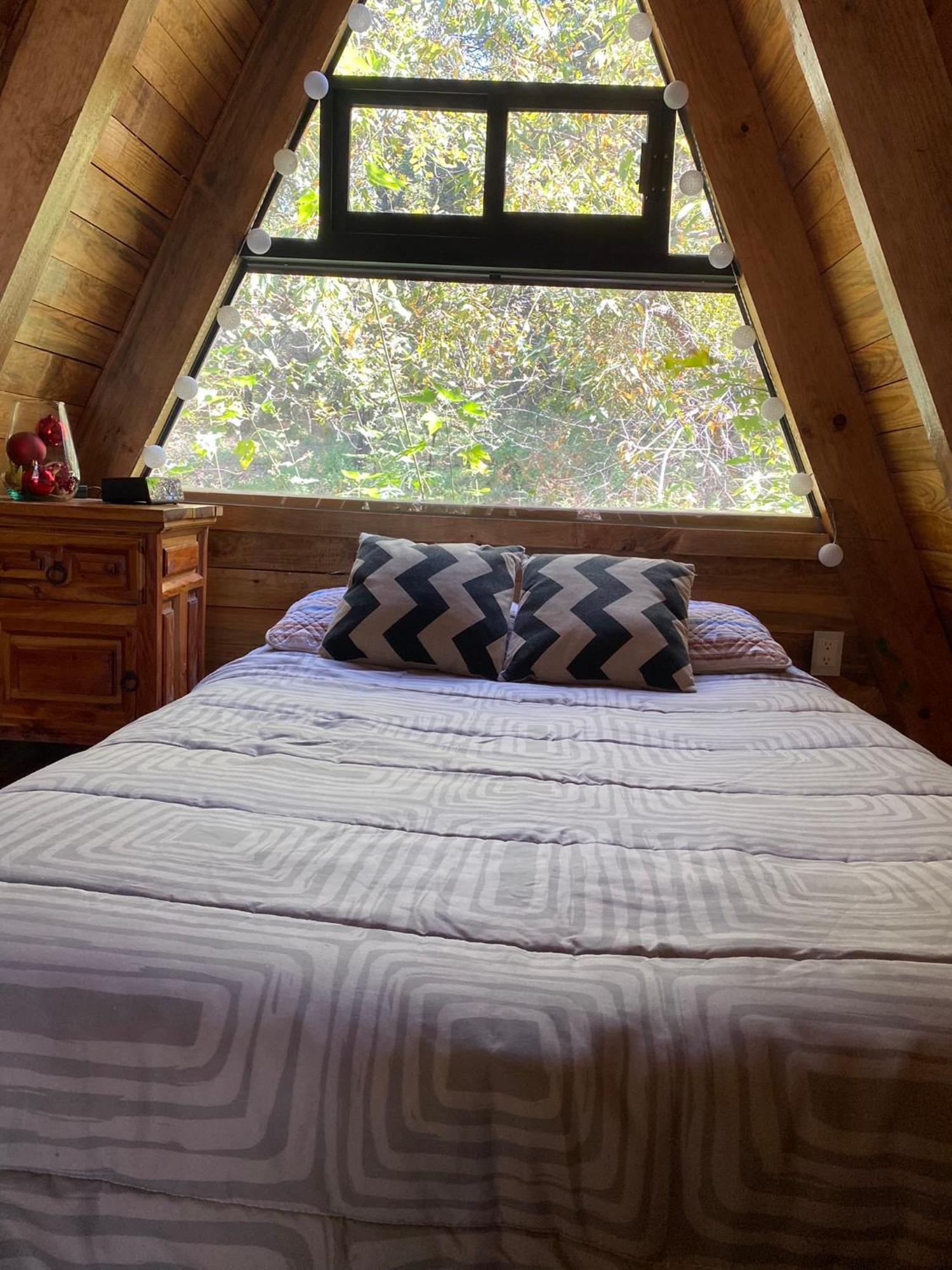 Cabanas Alpina, Romantica Y Acogedora A 10 Minutos Del Centro Tepoztlan Exterior photo
